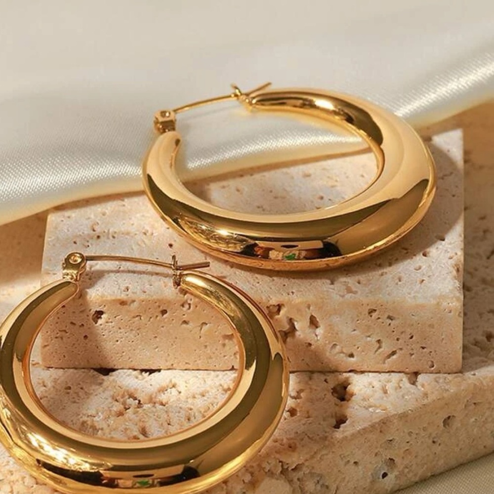 gold hoops